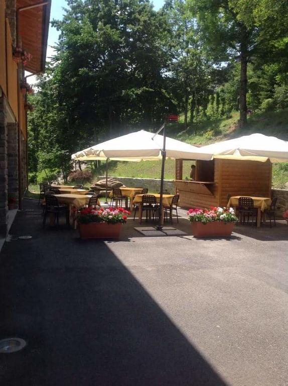 Il Bruco Hotel Fiumalbo Exterior foto